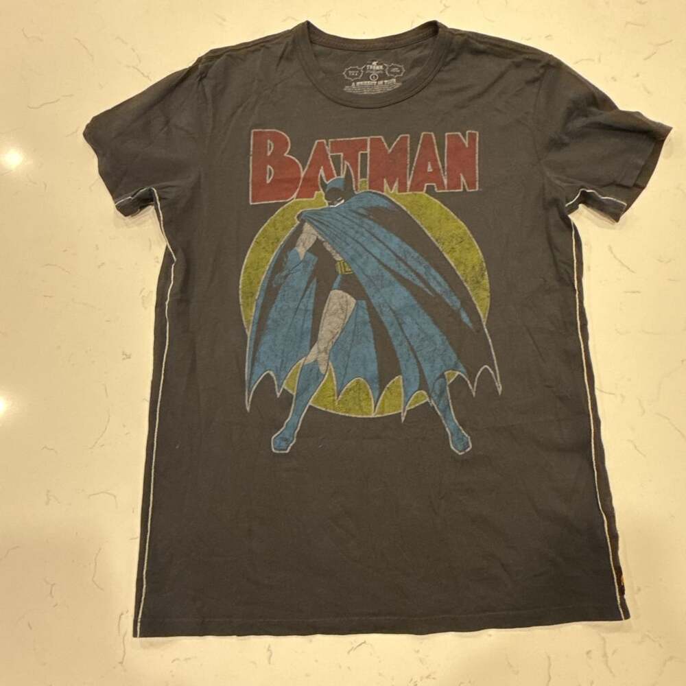 Trunk Ltd Batman T-Shirt Size L Black Graphic Tee DC Comics